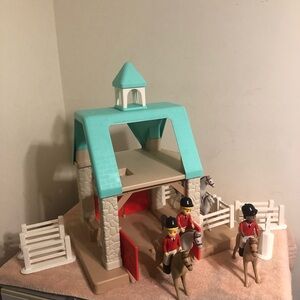 Vintage Little Tikes Dollhouse Size Stable With Horses Riders Fence & Ladder